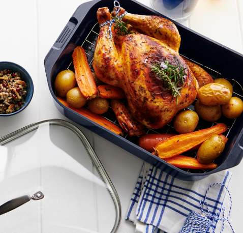 Blu. Cookware Roasting Pan with Rack and Lid 34 x 24cm
